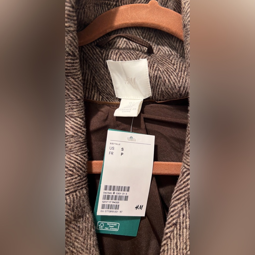 H&M Brand New Outerwear Coat - Picture 2 of 5